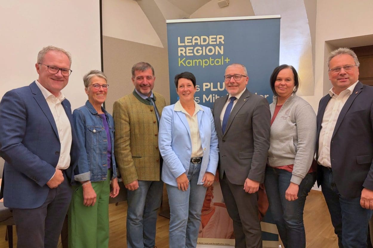 Gruppenfoto der Veranstaltung "Tageszentren als Chance für ältere Menschen"