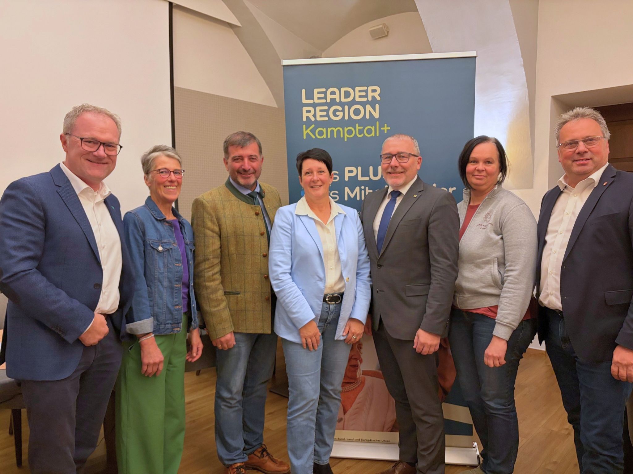 Fotorechte: STR Günter Steindl Gruppenfoto der Veranstaltung "Tageszentren als Chance für ältere Menschen"